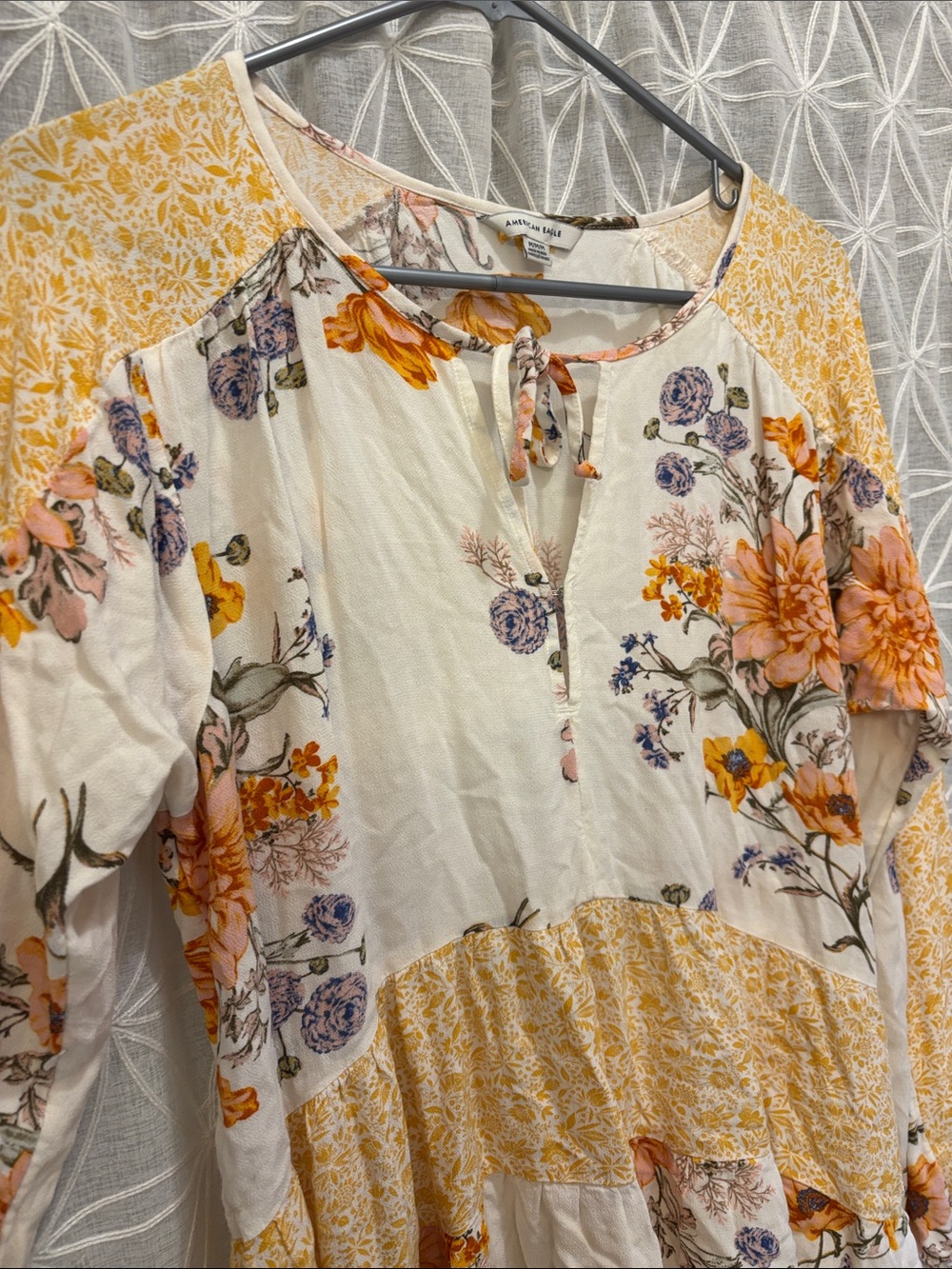 Boho Floral Tie-Neck Tunic in Yellow - American Eagle - Picture 3 of 8